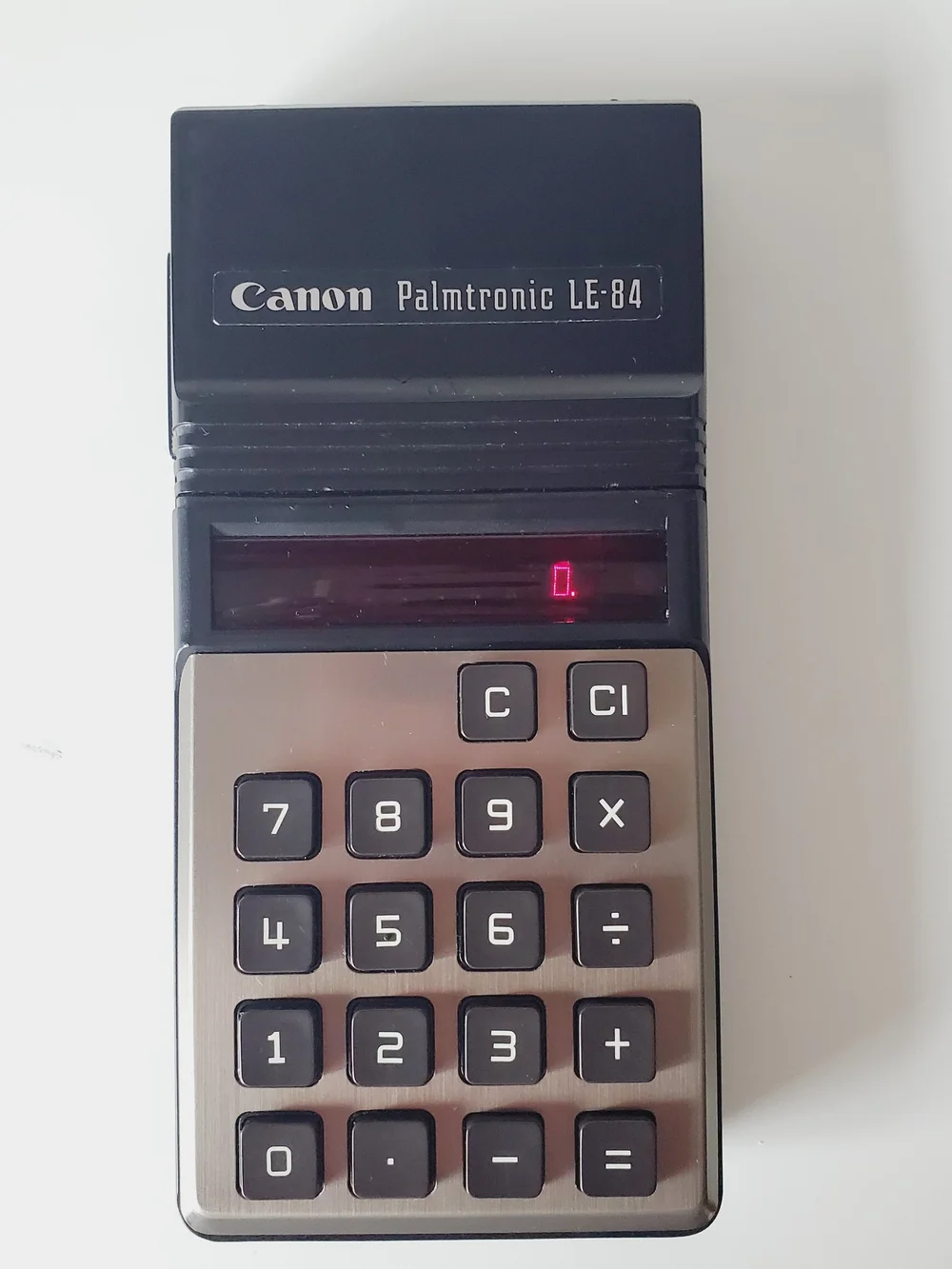 Vintage Canon Palmtronic LE-84 Handheld Electronic Calculator
